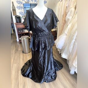 NWT Make You Pretty More Wedding Dress